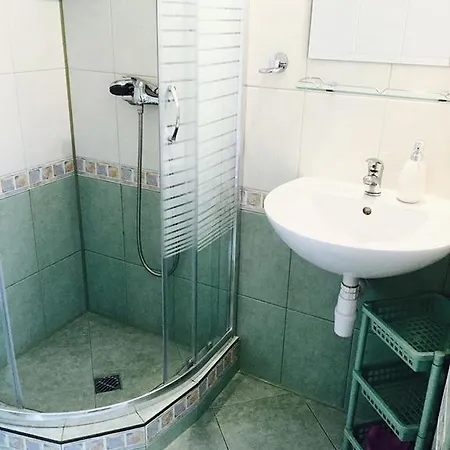 Pokoje I Apartament Do Wynajecia Dan-eko Pensionat Kołobrzeg